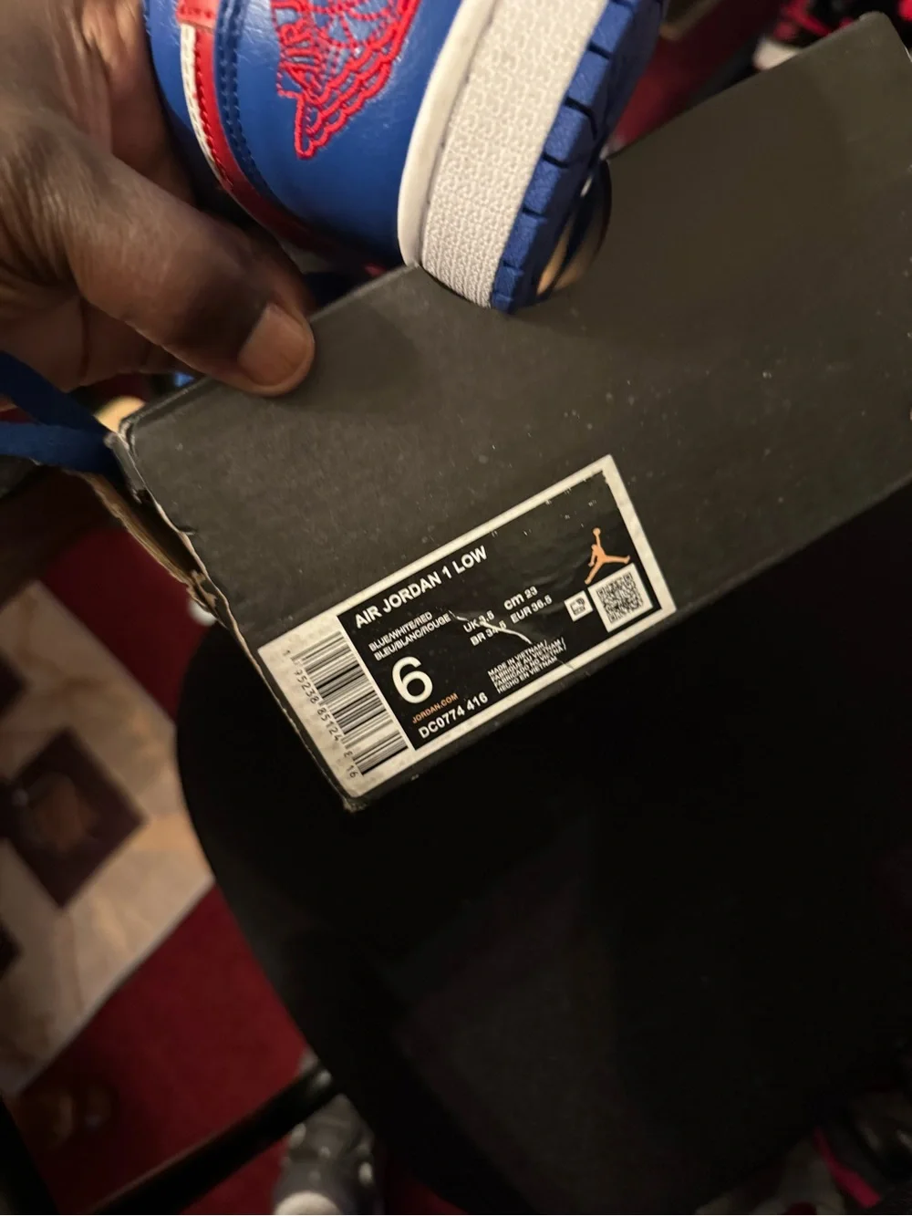 Jordan Kids Low-Top Sneakers in White/Blue with Red Swoosh